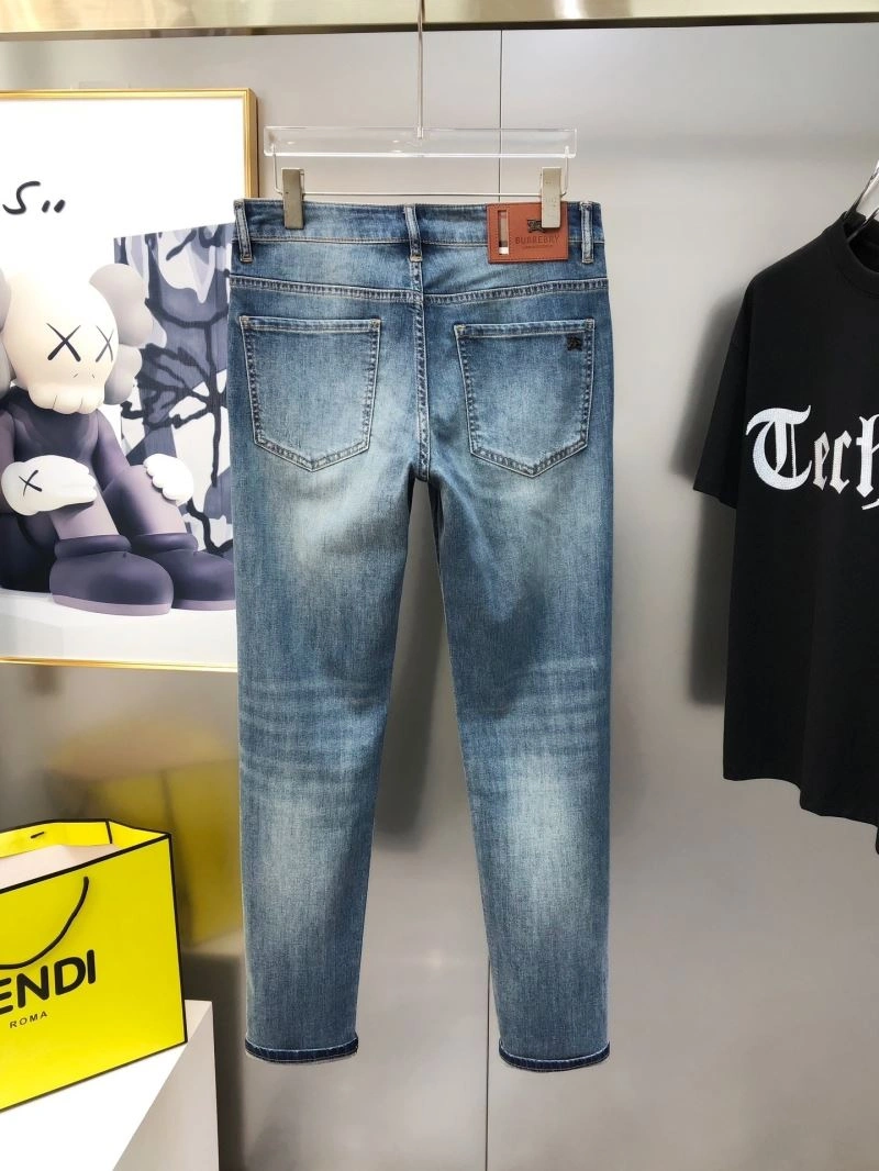 Unique Burberry Jeans 100850