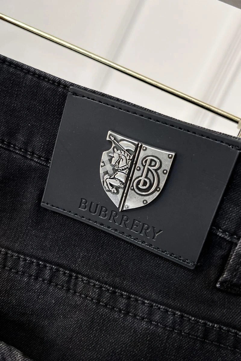 Burberry Jeans TravelReady 100804