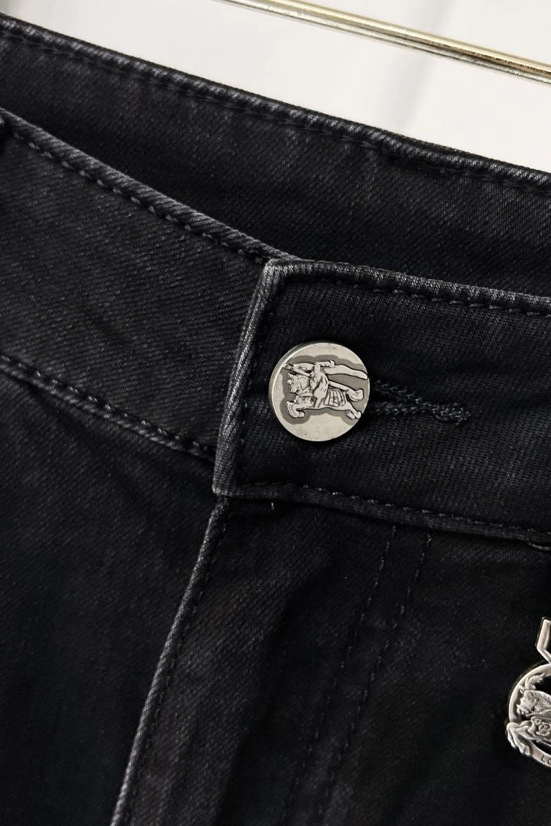 Burberry Jeans TravelReady 100804