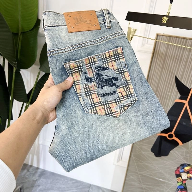 Popular Burberry Jeans 100815