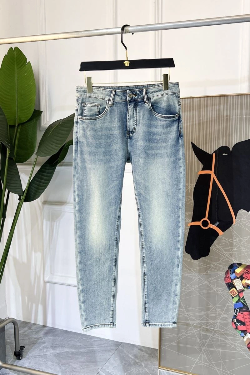 Popular Burberry Jeans 100815