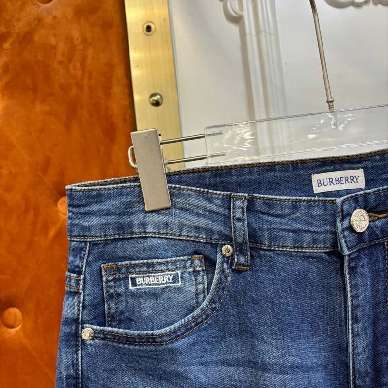 Burberry Jeans GoAnywhere 100849