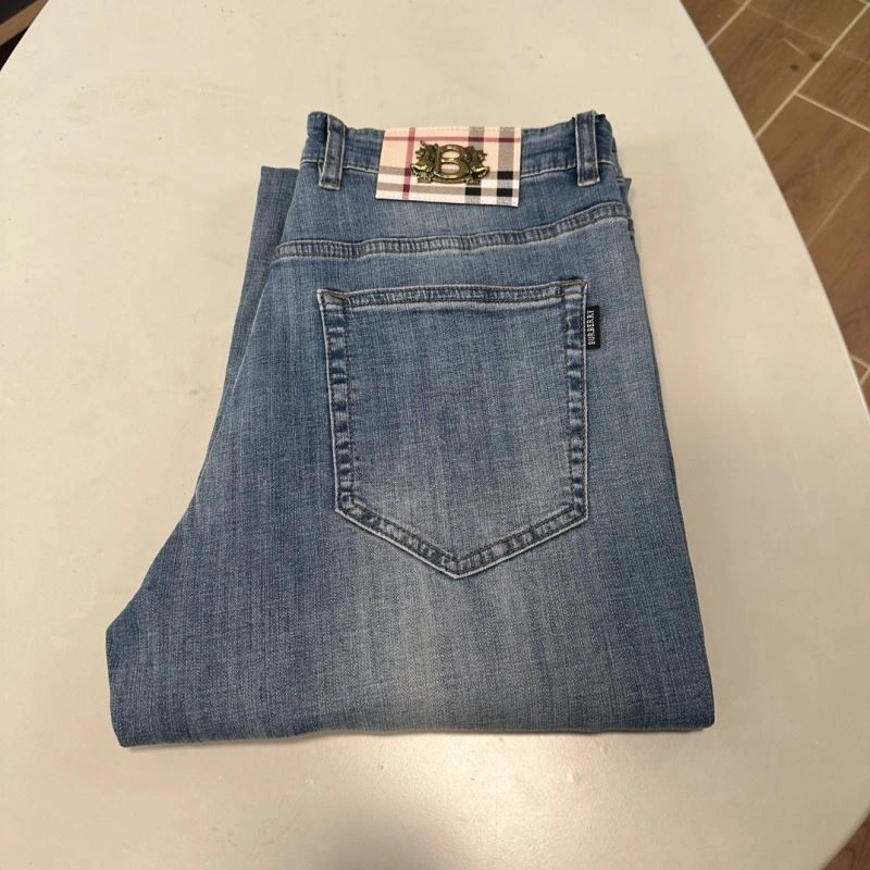 Snug Burberry Jeans 100808