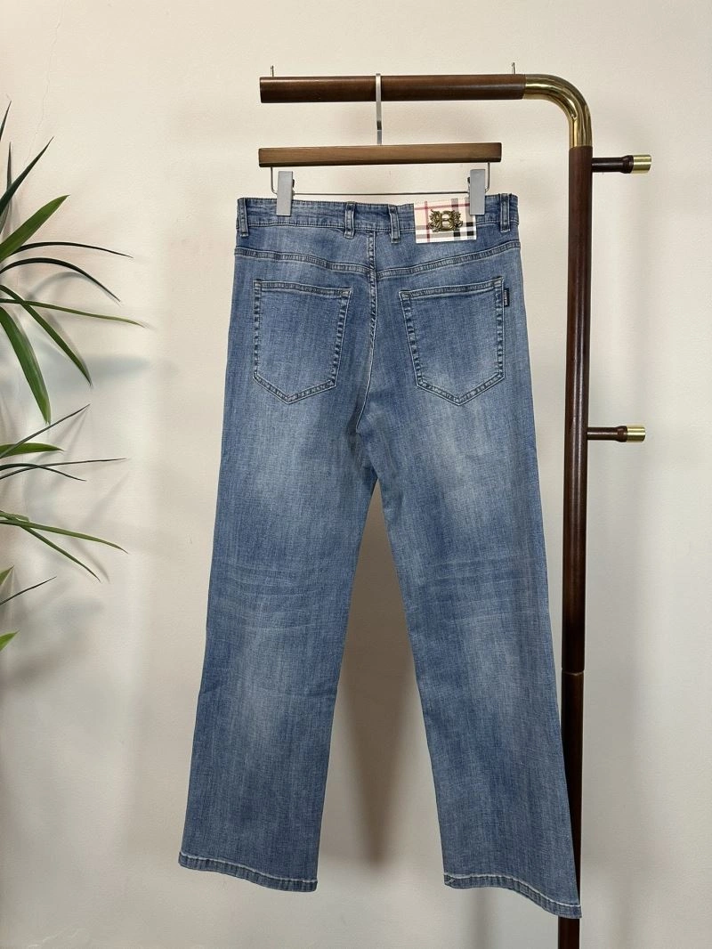 Snug Burberry Jeans 100808