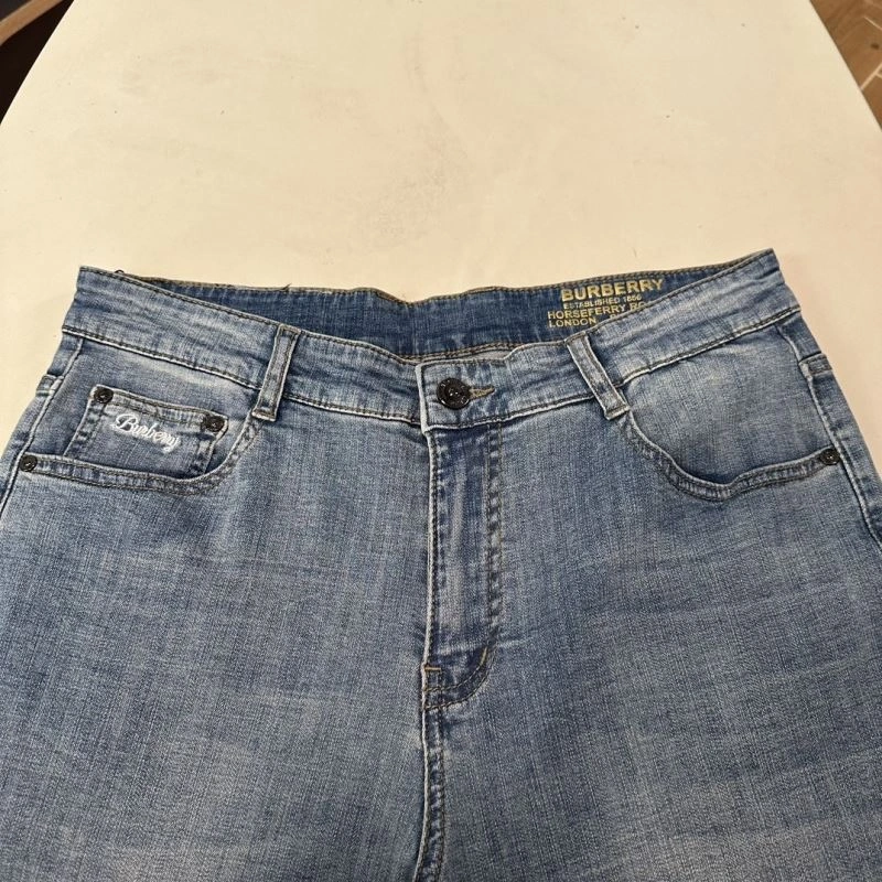 Snug Burberry Jeans 100808