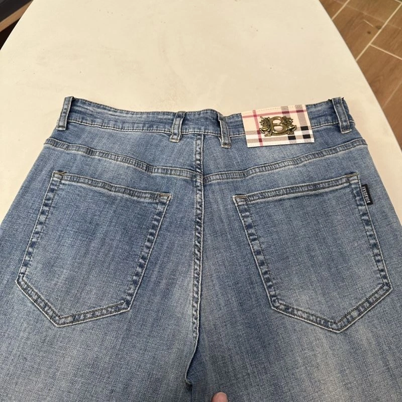 Snug Burberry Jeans 100808