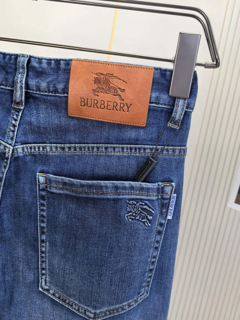 Burberry Jeans WaterResistant 100812