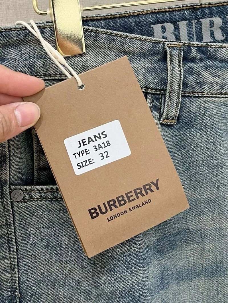 Burberry Jeans EasyMatch 100799