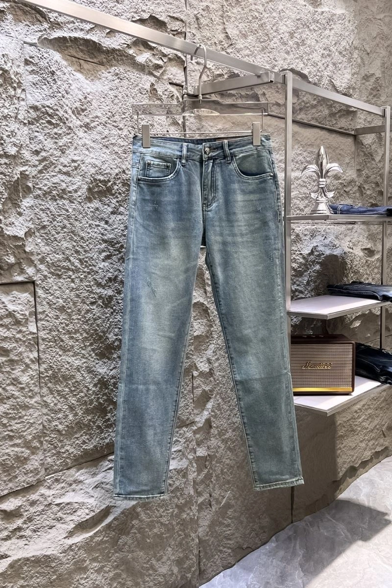 Packable Burberry Jeans 100313