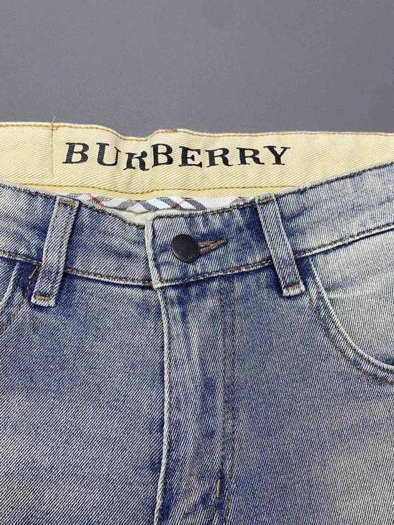 FlexibleFit Burberry Jeans 100309