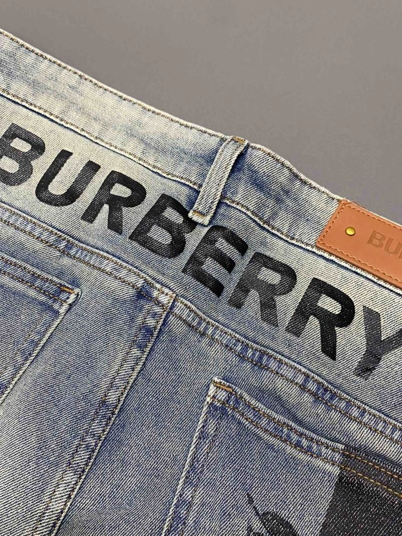 FlexibleFit Burberry Jeans 100309