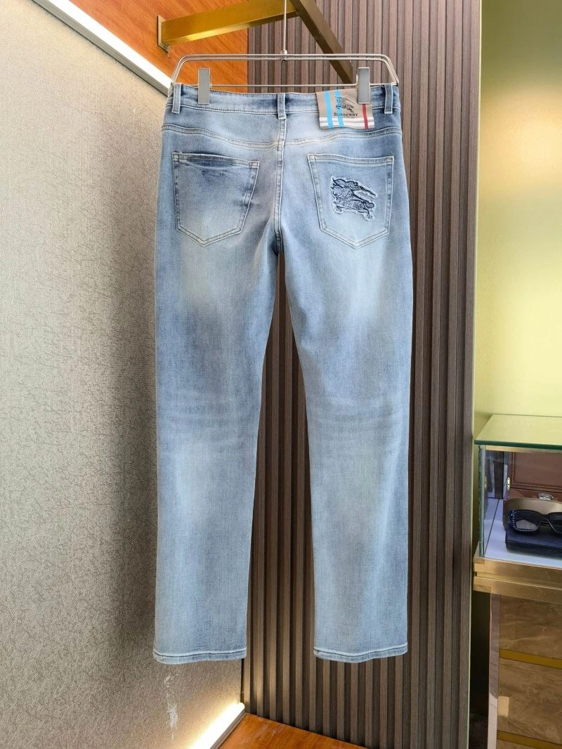 Minimalist Burberry Jeans 100292