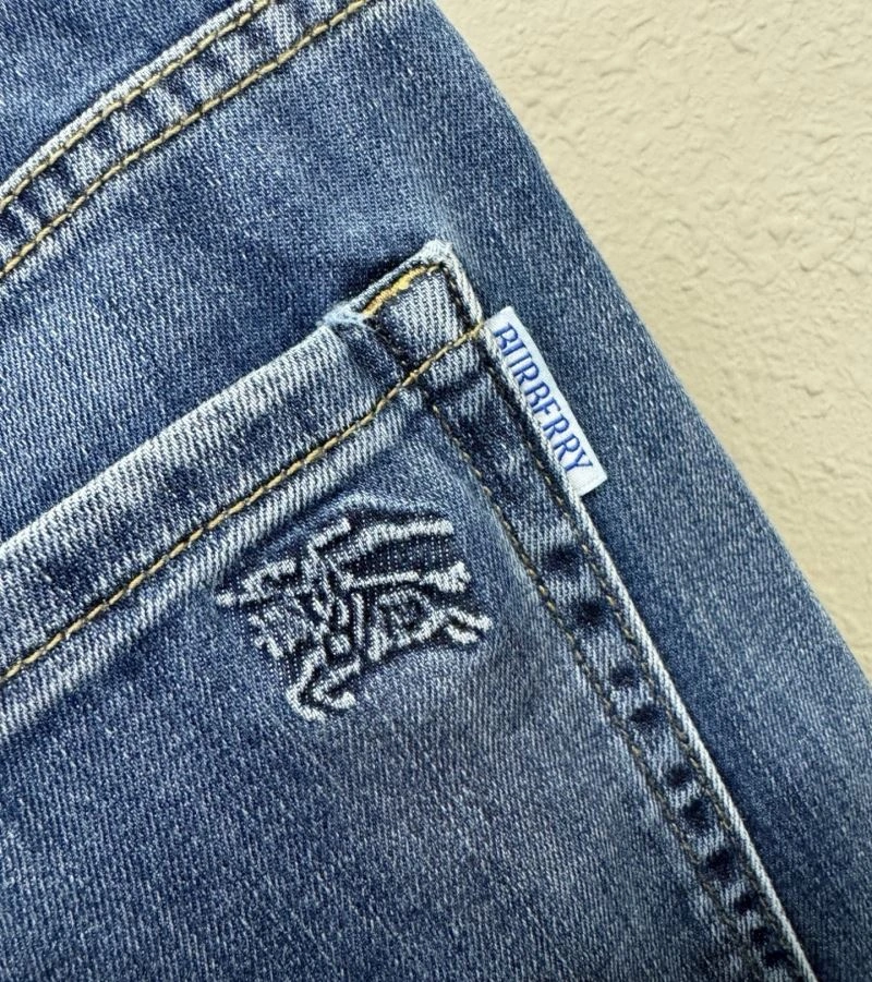 Burberry Jeans MoistureWicking 100328