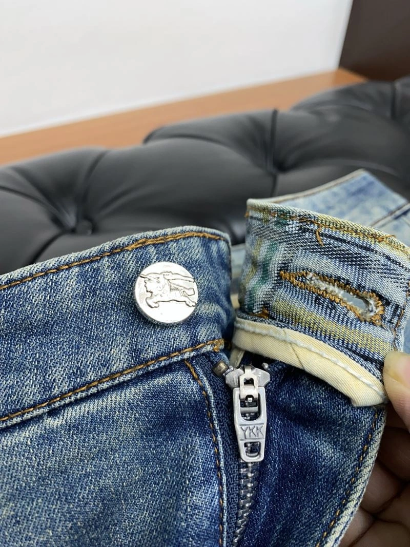 Burberry Jeans ComfortFit 100279