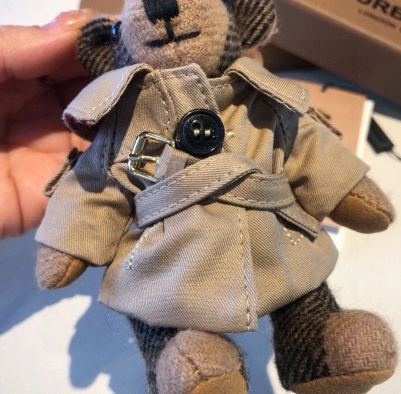 Tailored Burberry Keychains 266071