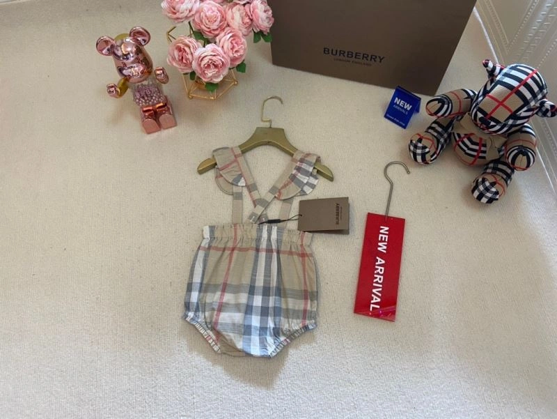 Versatile Burberry Kids 99772