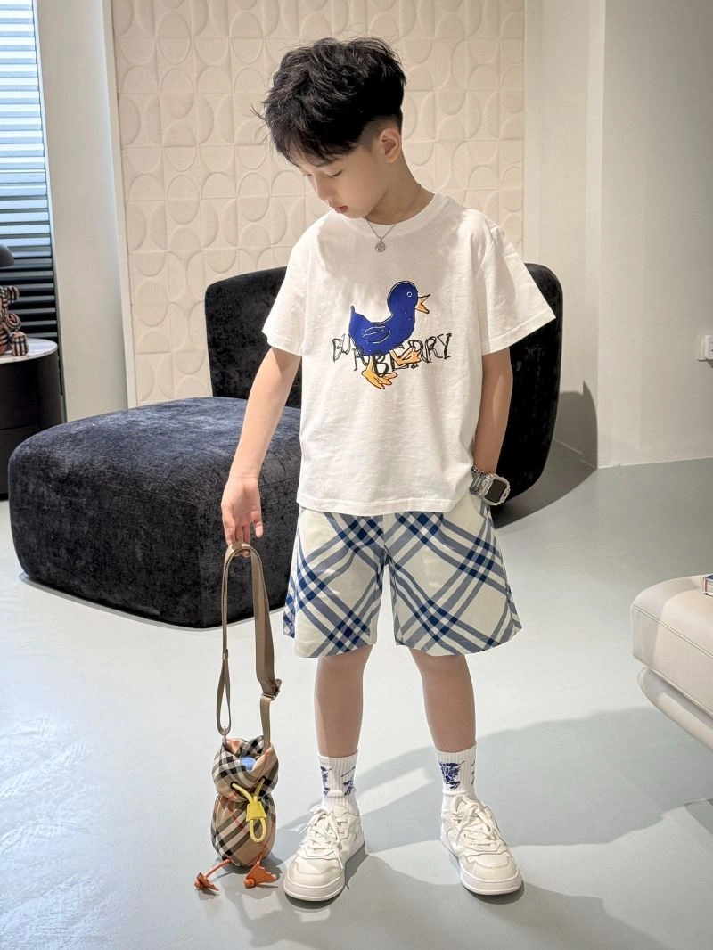 EyeCatching Burberry Kids 99851