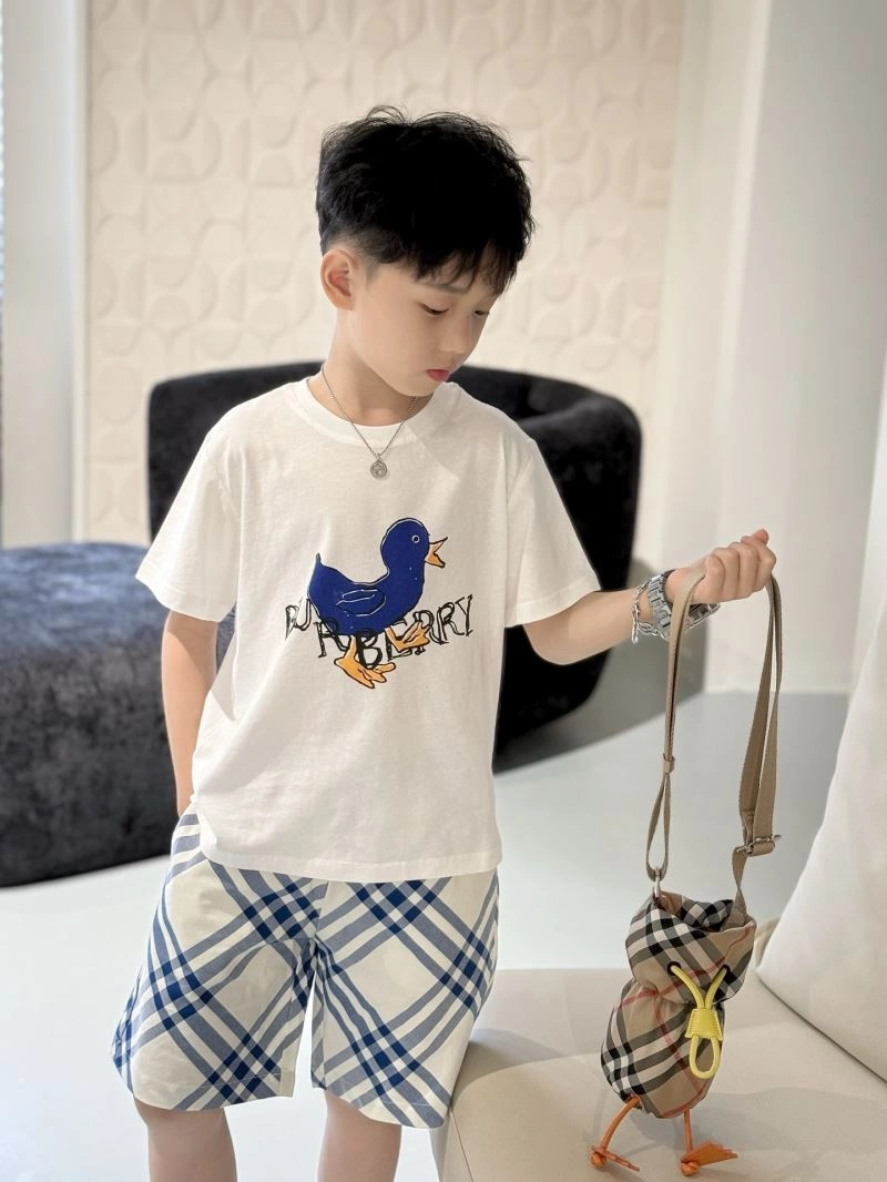 EyeCatching Burberry Kids 99851