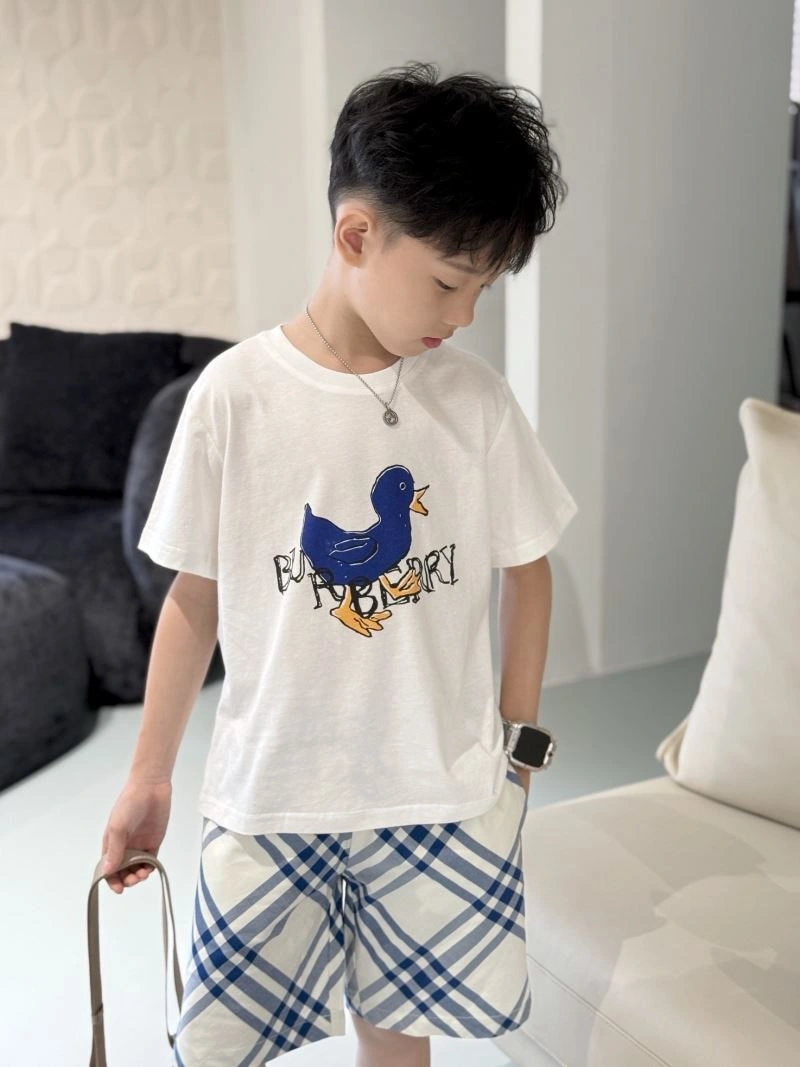 EyeCatching Burberry Kids 99851