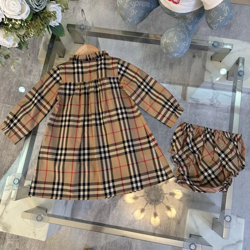 Timeless Burberry Kids 99738