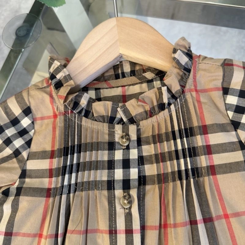 ModernLook Burberry Kids 99735