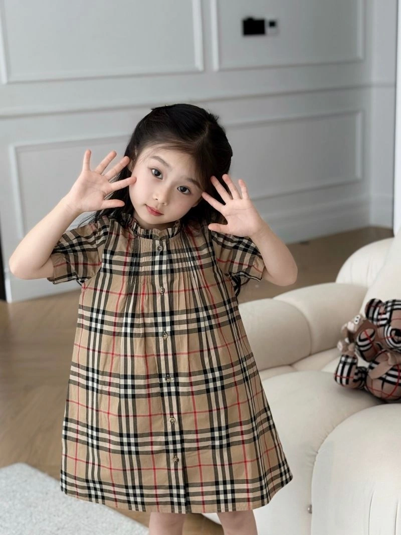 ModernLook Burberry Kids 99735