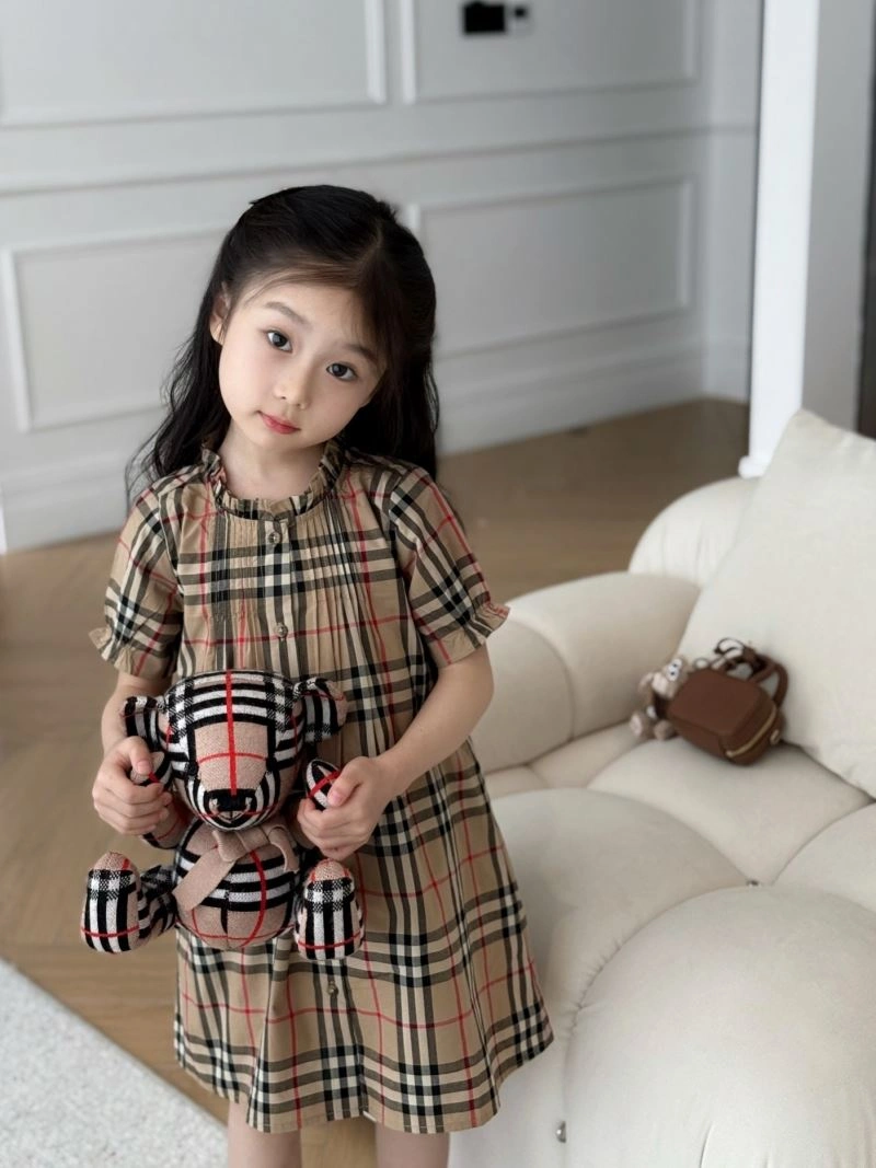 ModernLook Burberry Kids 99735