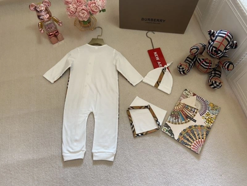 Burberry Kids Sophisticated 99748