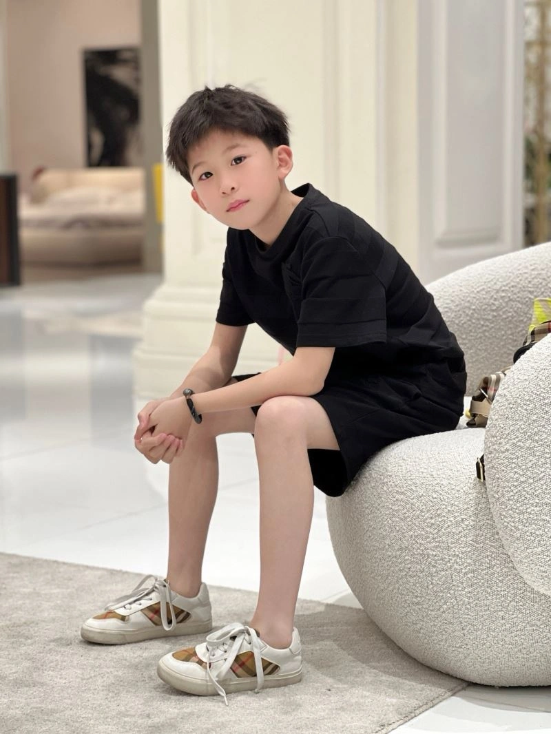 Burberry Kids Modern 99718