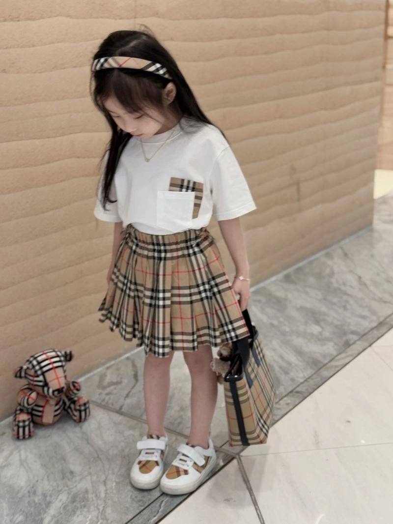 Lightweight Burberry Kids 99679