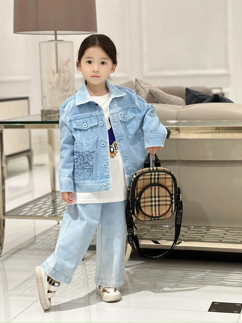 Burberry Kids Elegant 99680