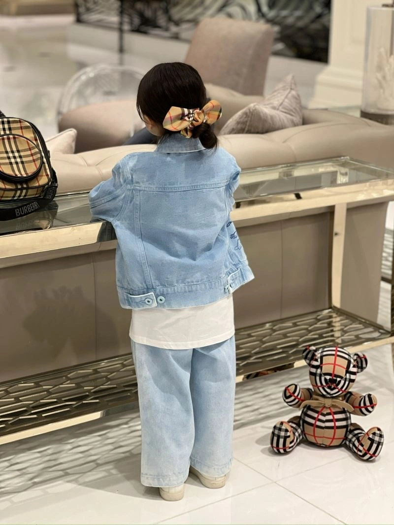 Burberry Kids Elegant 99680