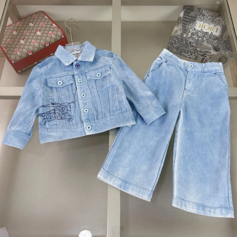Burberry Kids Elegant 99680