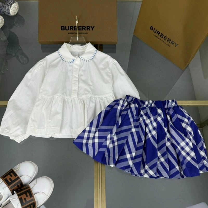 Refined Burberry Kids 99642