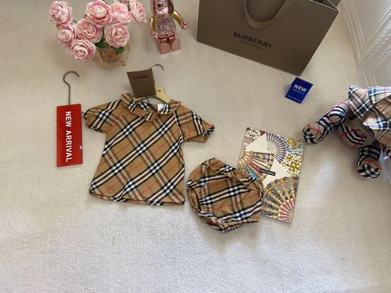 Trendy Burberry Kids 99610