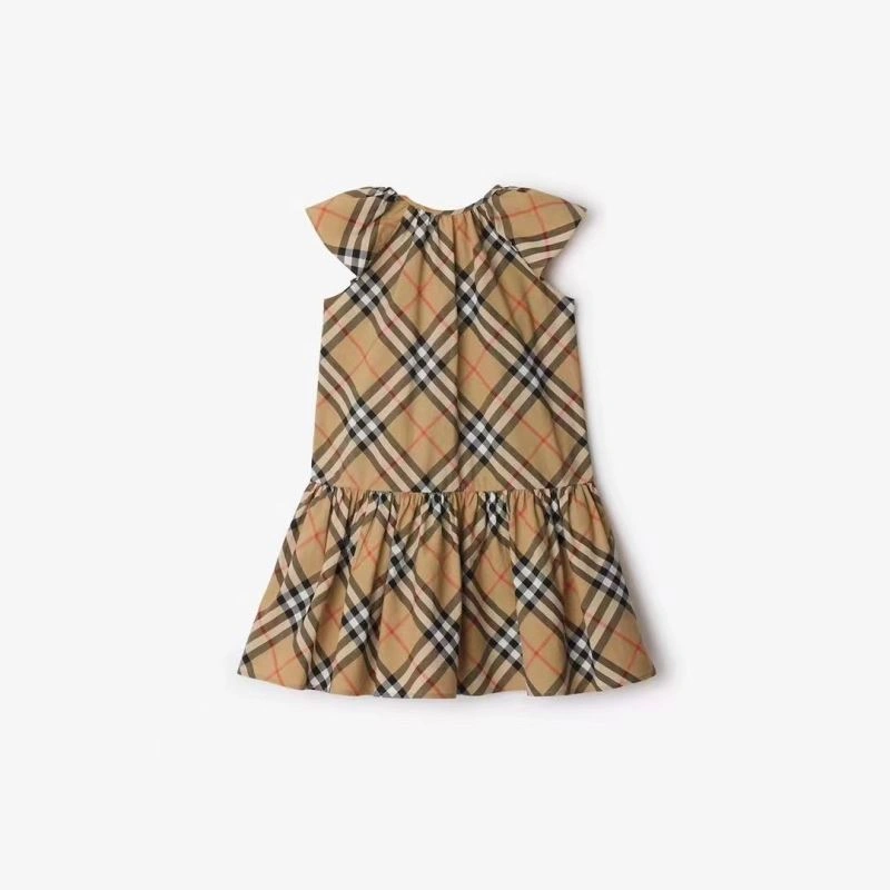 Neat Burberry Kids 99601