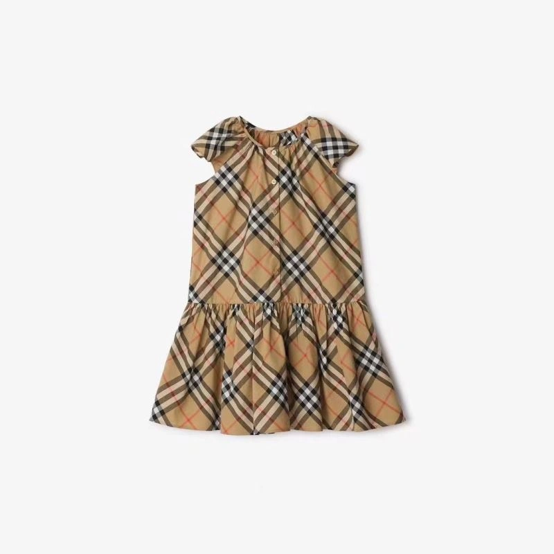 Neat Burberry Kids 99601