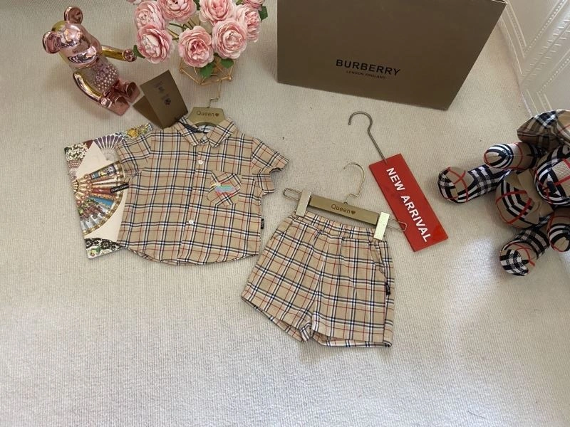 Burberry Kids Comfortable 99602