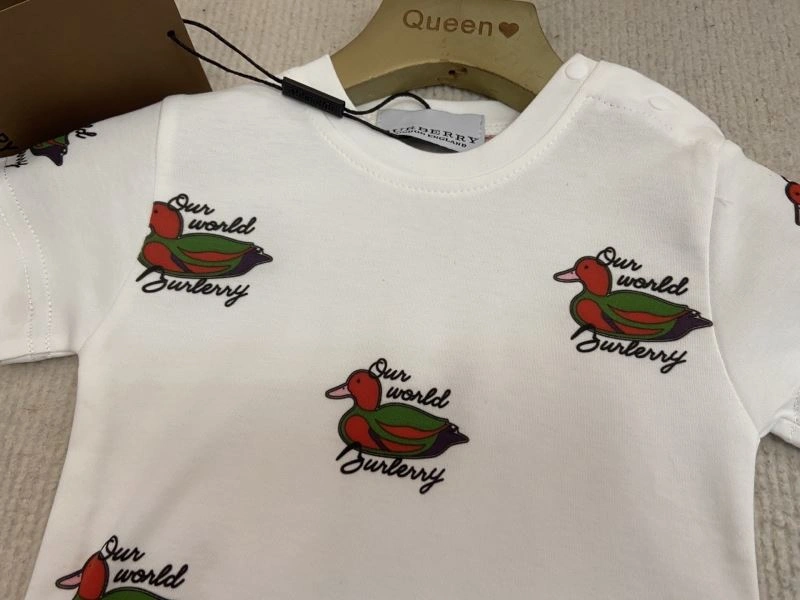 Burberry Kids Elegant 99663