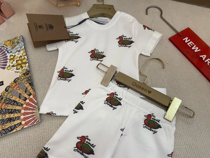 Burberry Kids Elegant 99663