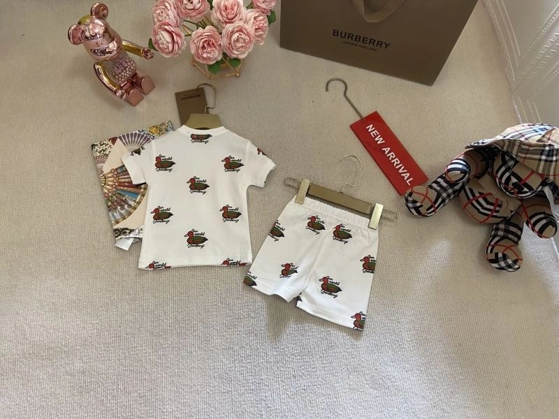 Burberry Kids Elegant 99663
