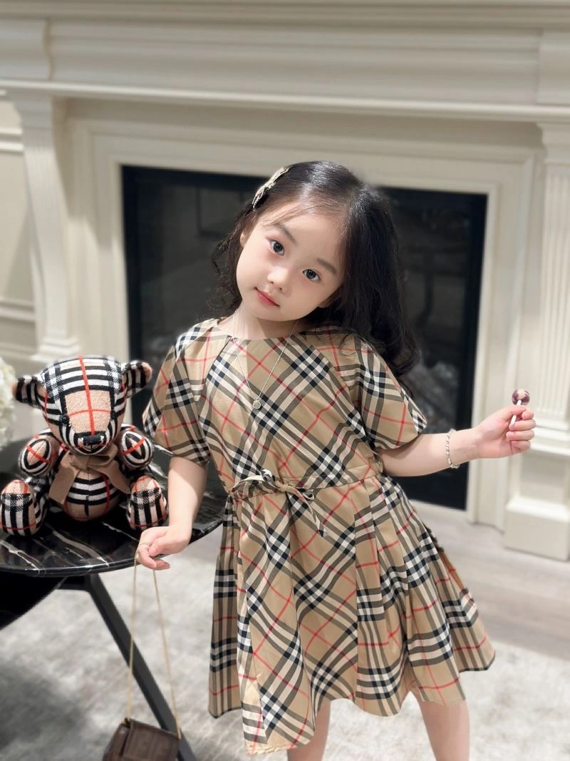 Burberry Kids Breathable 99572