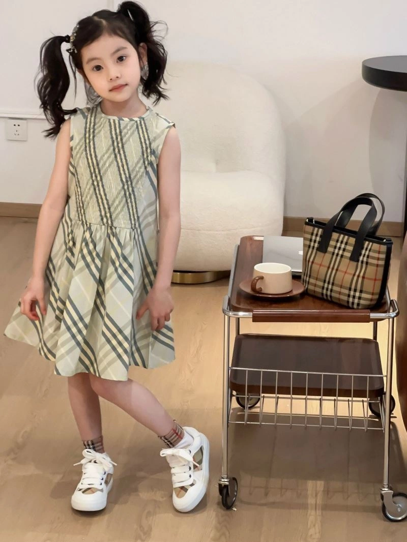 Youthful Burberry Kids 99569