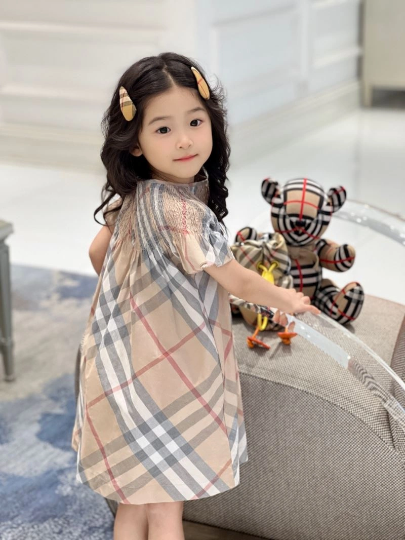 Burberry Kids Comfortable 99567