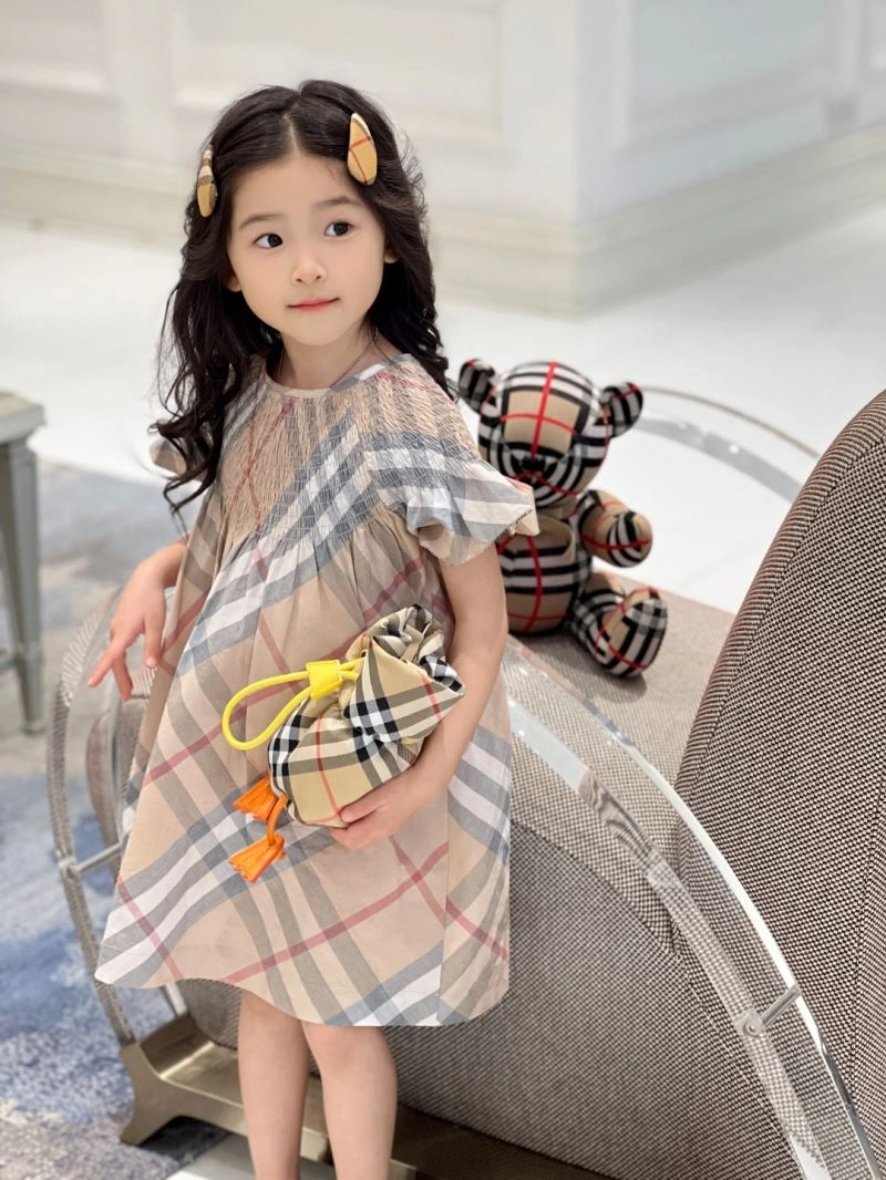 Burberry Kids Comfortable 99567