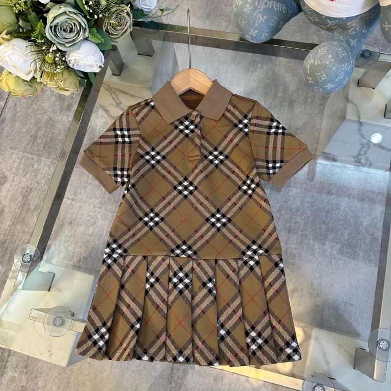 Burberry Kids Contemporary 99548