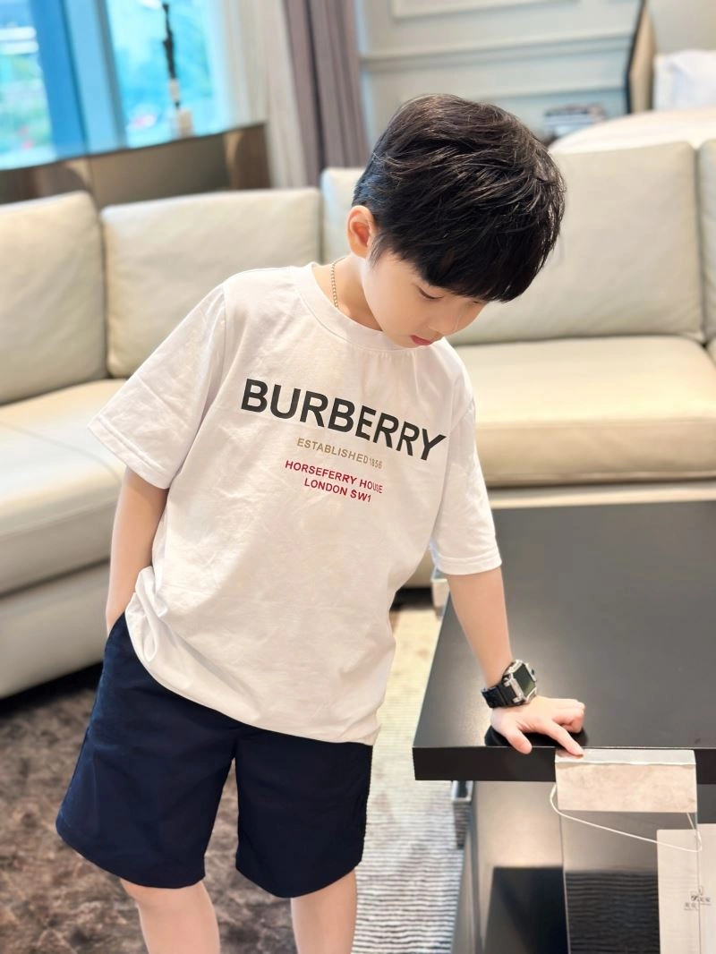 Burberry Kids Comfortable 99543