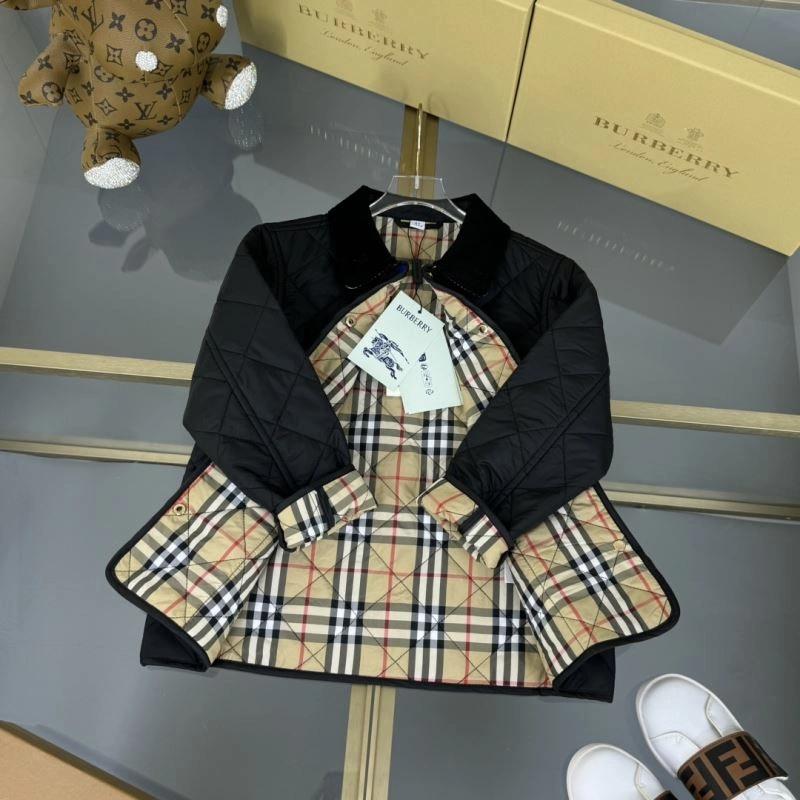 Burberry Kids Contemporary 99549