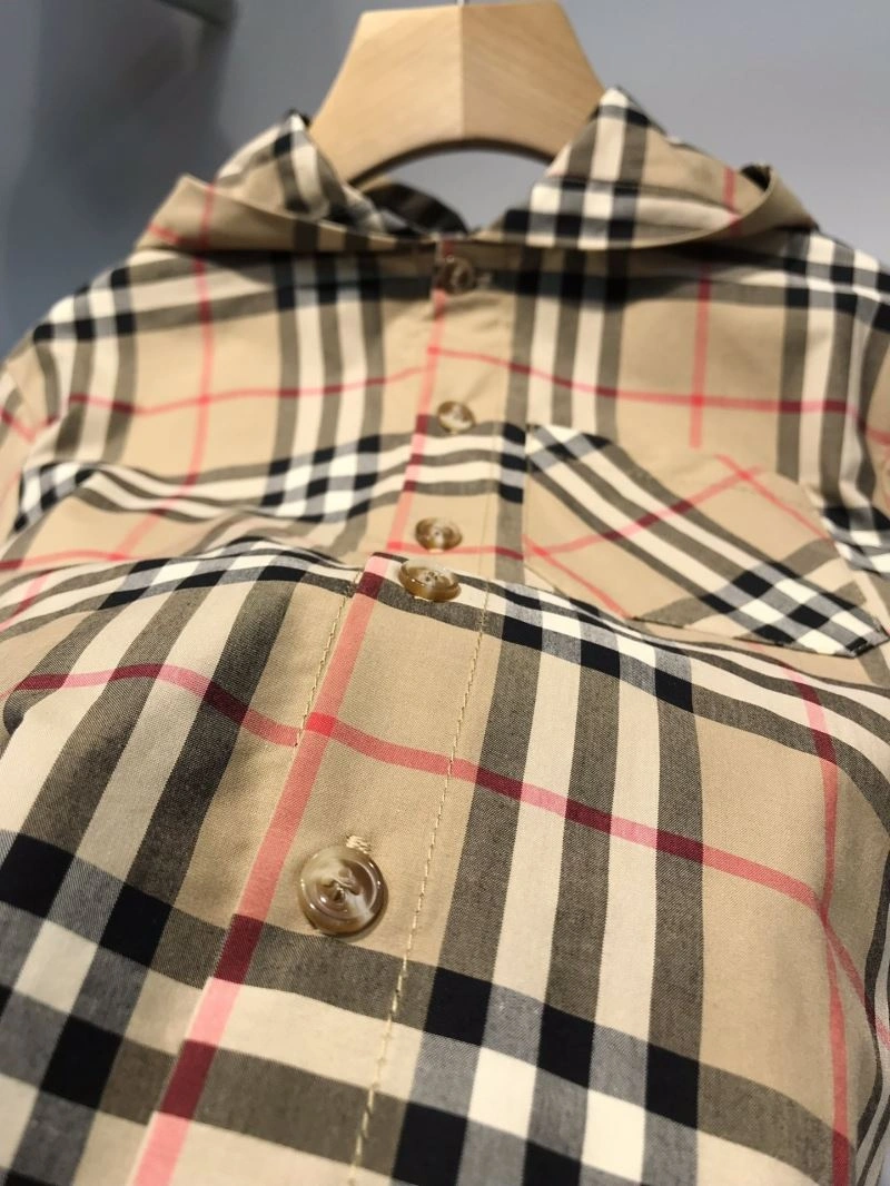 WellDesigned Burberry Kids 99815