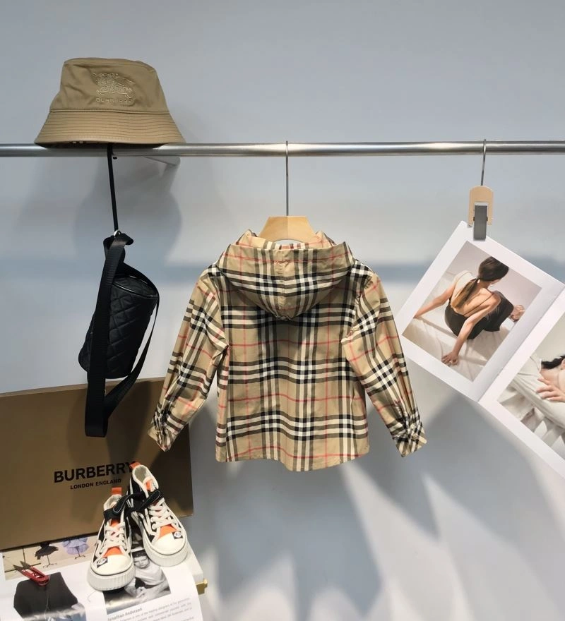 WellDesigned Burberry Kids 99815